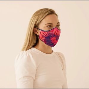 Rothy’s Pink/Navy Burst Pattern Mask